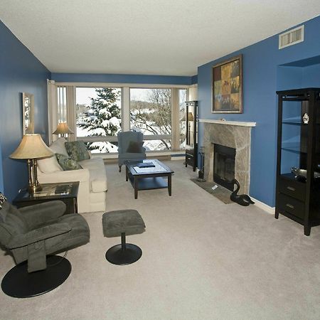 Hotel Muskoka Grandview à Huntsville Extérieur photo